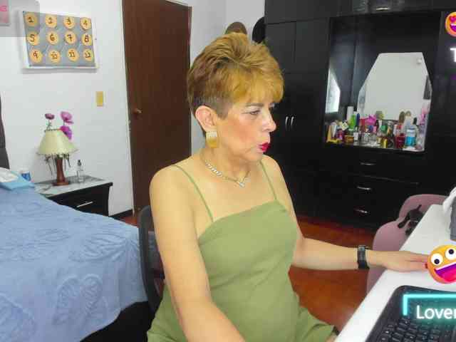 AngelinaStone65 webcam