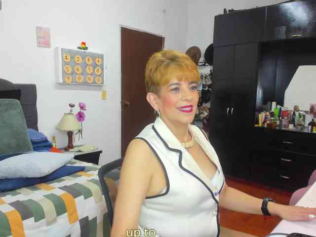 AngelinaStone65