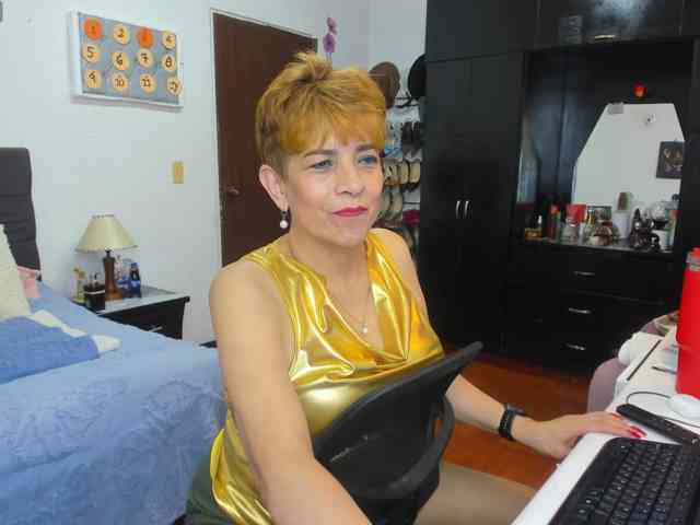 AngelinaStone65