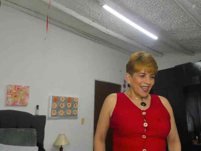 AngelinaStone65 webcam