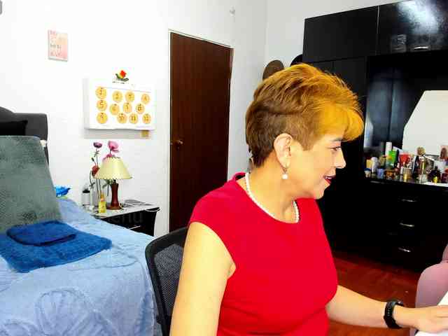 AngelinaStone65 webcam