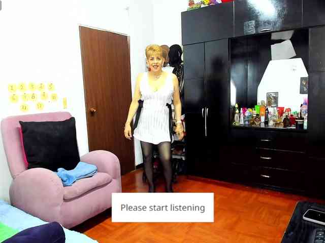 AngelinaStone65 webcam