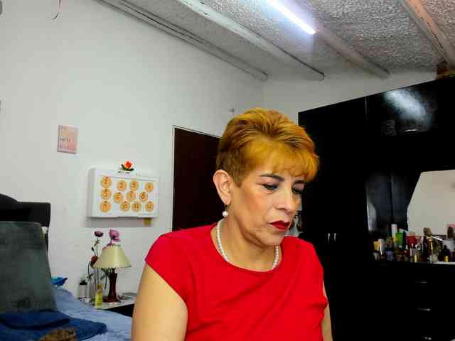 AngelinaStone65 webcam