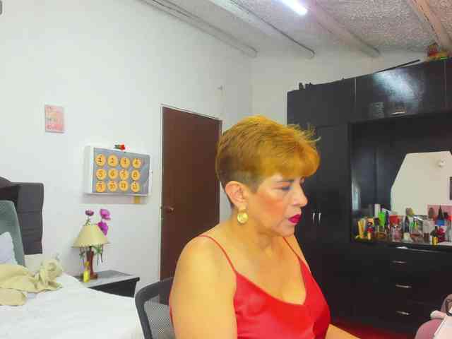 AngelinaStone65 webcam