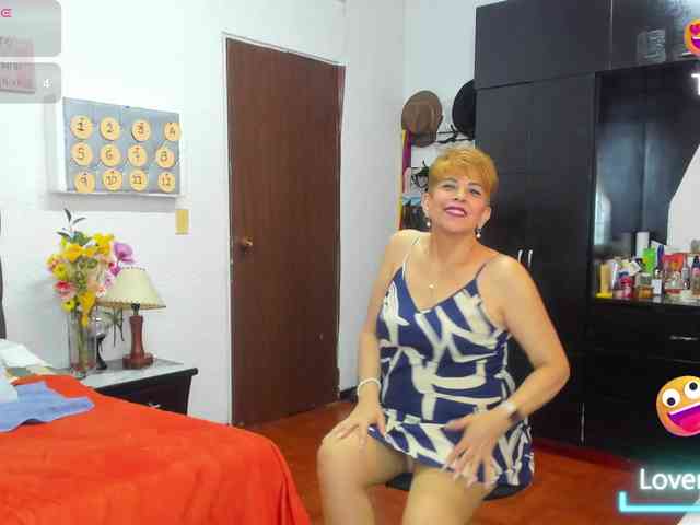 AngelinaStone65