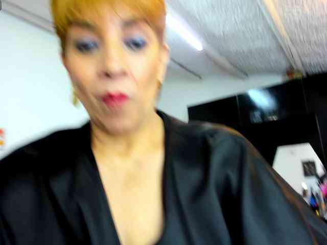 AngelinaStone65 webcam
