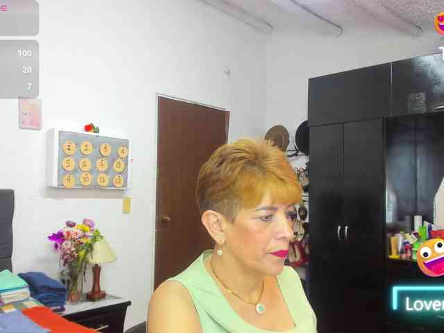 AngelinaStone65 webcam