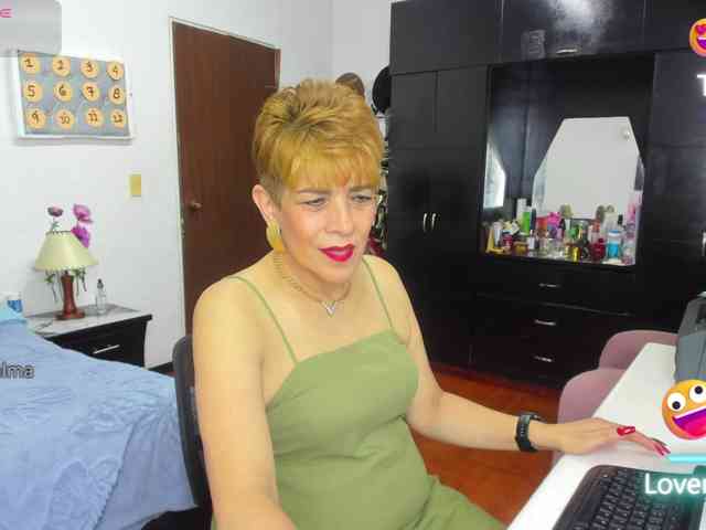 AngelinaStone65 webcam