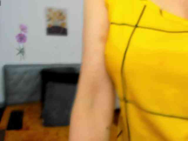 AngelinaStone65 webcam