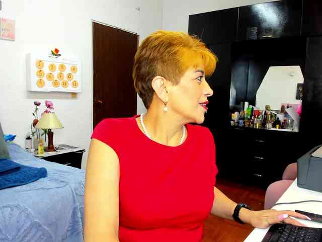 AngelinaStone65 webcam