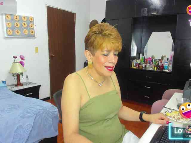 AngelinaStone65 webcam