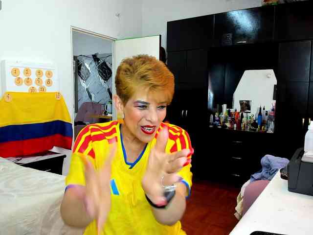 AngelinaStone65 webcam