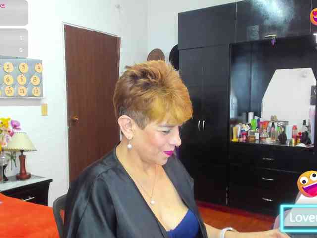 AngelinaStone65