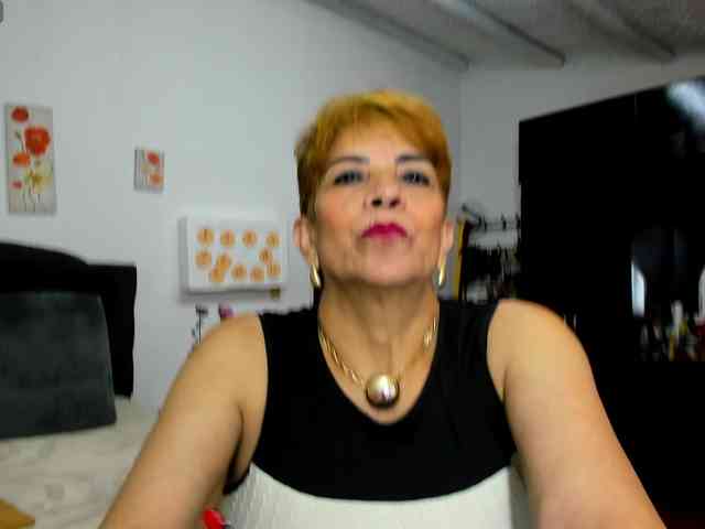 AngelinaStone65 Sex Cam Show
