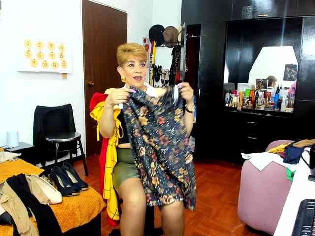 AngelinaStone65