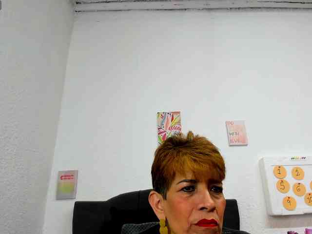 AngelinaStone65