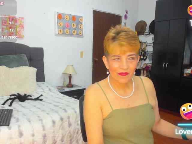 AngelinaStone65
