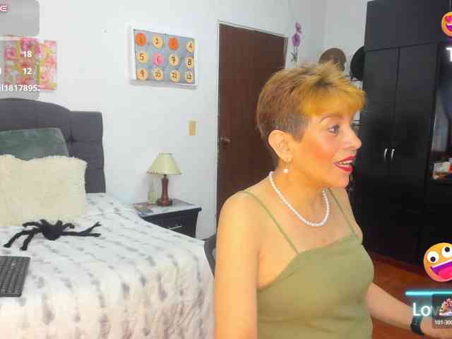 AngelinaStone65