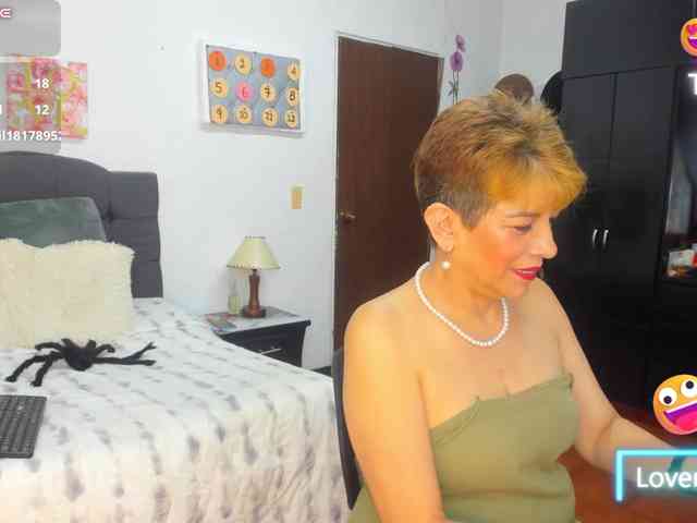 AngelinaStone65