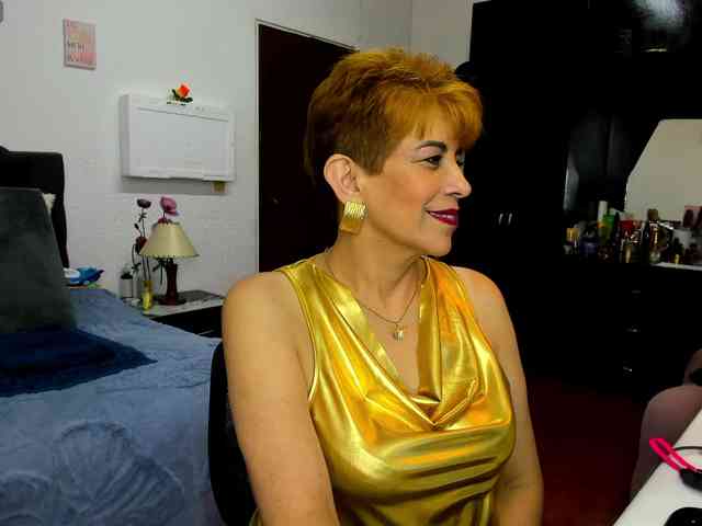 AngelinaStone65 webcam