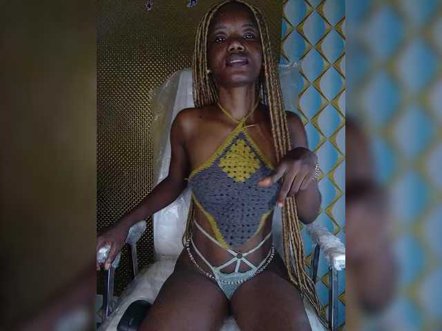 SexyNikia