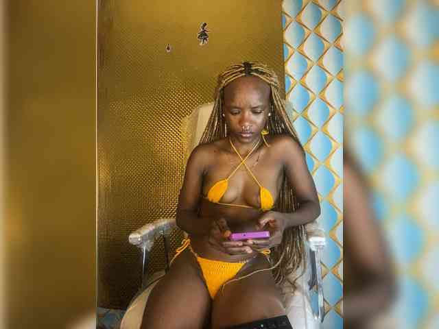 SexyNikia webcam