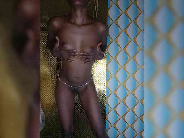 SexyNikia webcam