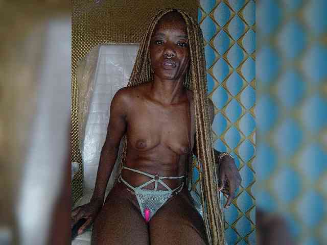 SexyNikia