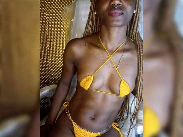 SexyNikia