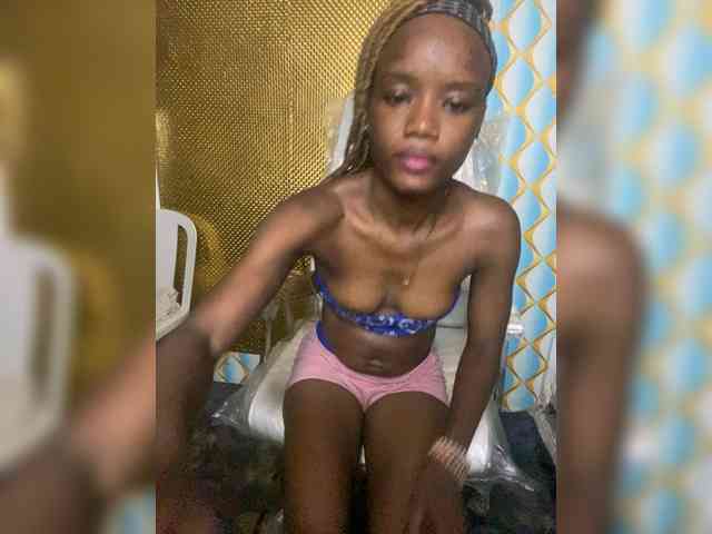 SexyNikia webcam