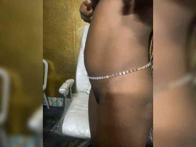 SexyNikia webcam