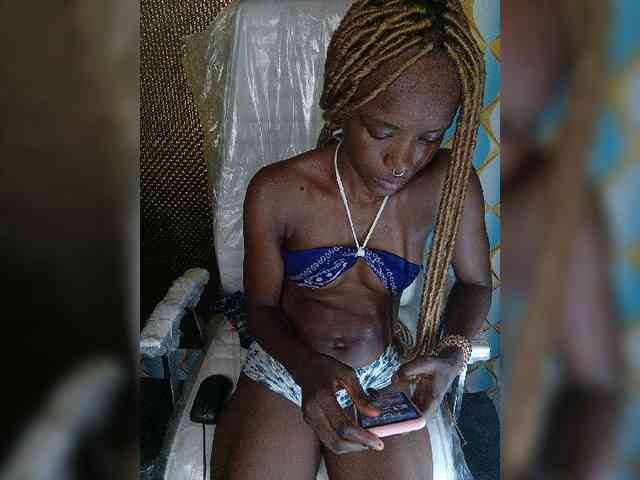 SexyNikia