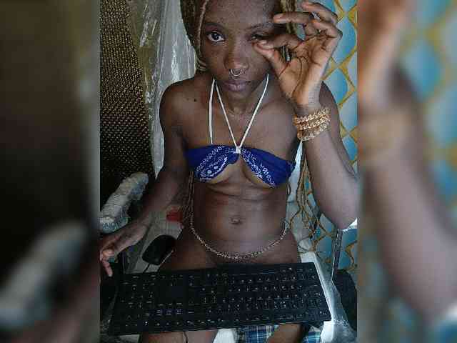 SexyNikia