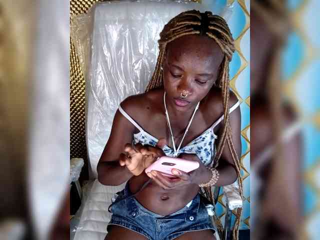 SexyNikia