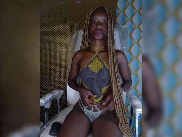 SexyNikia
