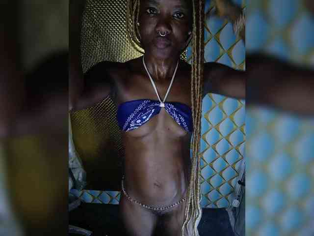 SexyNikia webcam