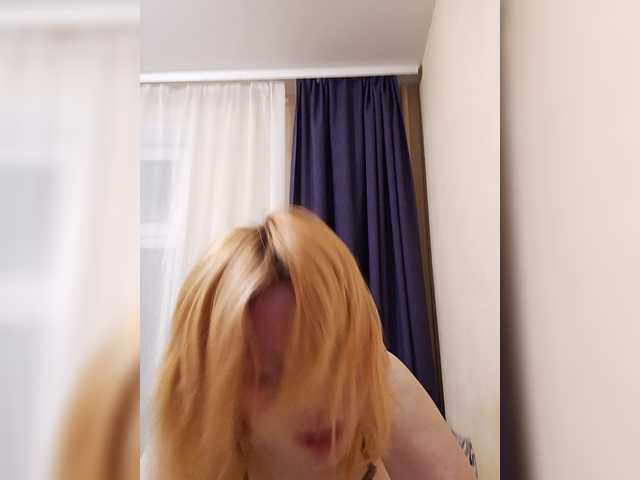  Kayli-Piterr chat room