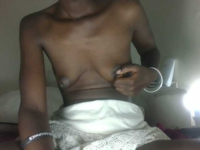 sexyreina live sex show