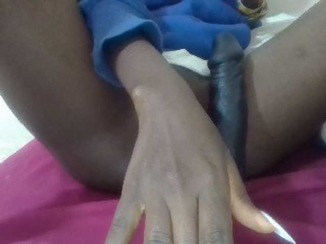 Sexyreina live cam on BongaCams