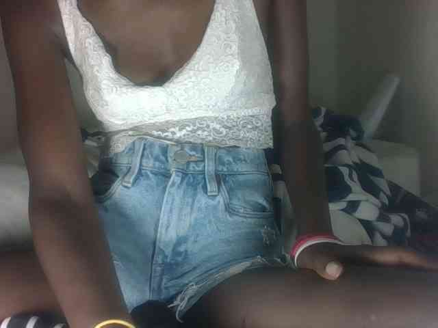 Sexyreina webcam
