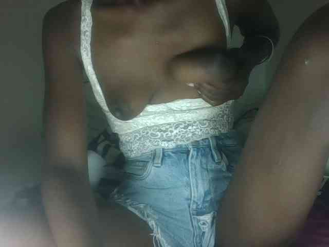 Sexyreina webcam