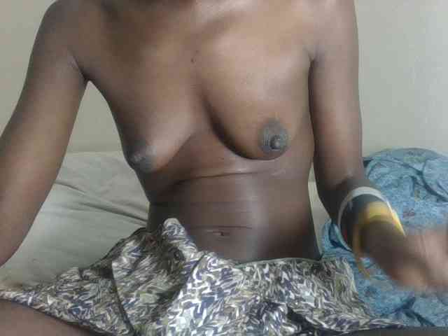 Sexyreina webcam