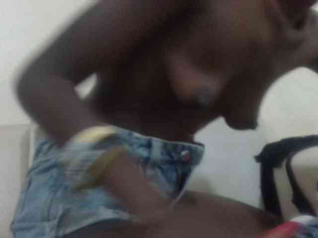 Sexyreina webcam