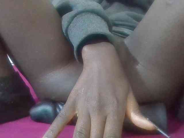 Sexyreina webcam