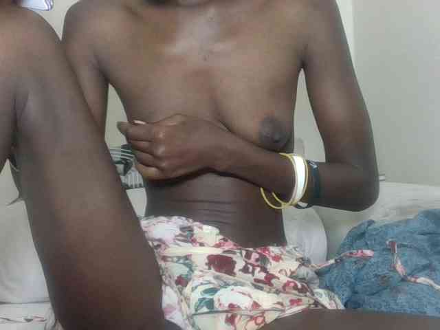 Sexyreina webcam