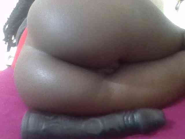Sexyreina webcam