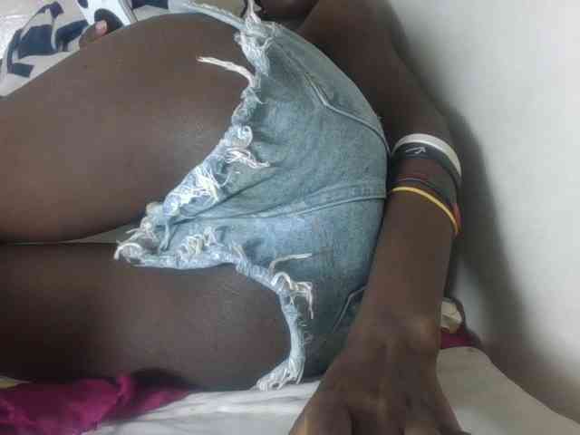 Sexyreina webcam