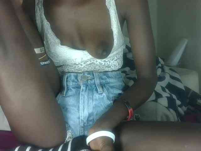 Sexyreina webcam