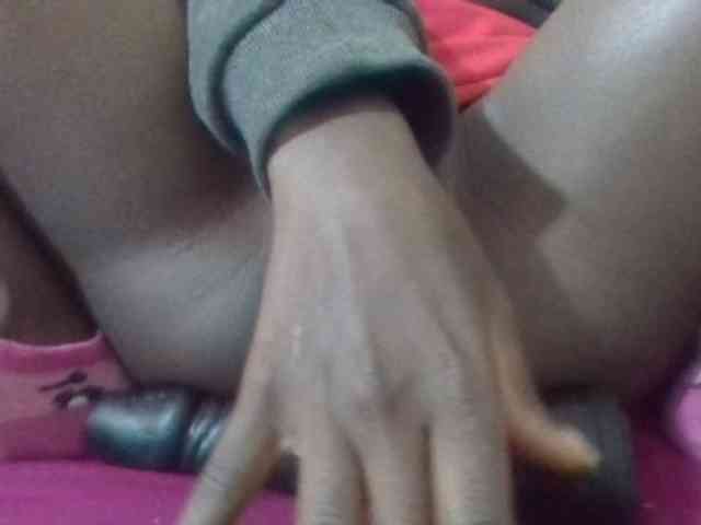 Sexyreina webcam