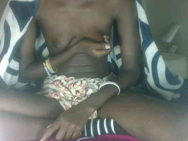 Sexyreina webcam
